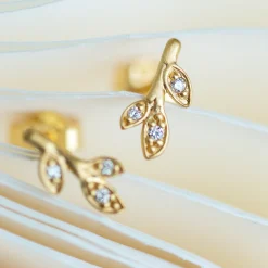 byBiehl® Danmark Diamantøreringe|Guldøreringe<Fine Jungle Ivy Sparkle Leaf Ørestikker