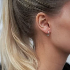byBiehl® Danmark Sølvøreringe<Sparkle Hoops Miniature
